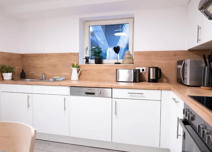 Appartamento Altona - Three Bedrooms For Up To 10 *